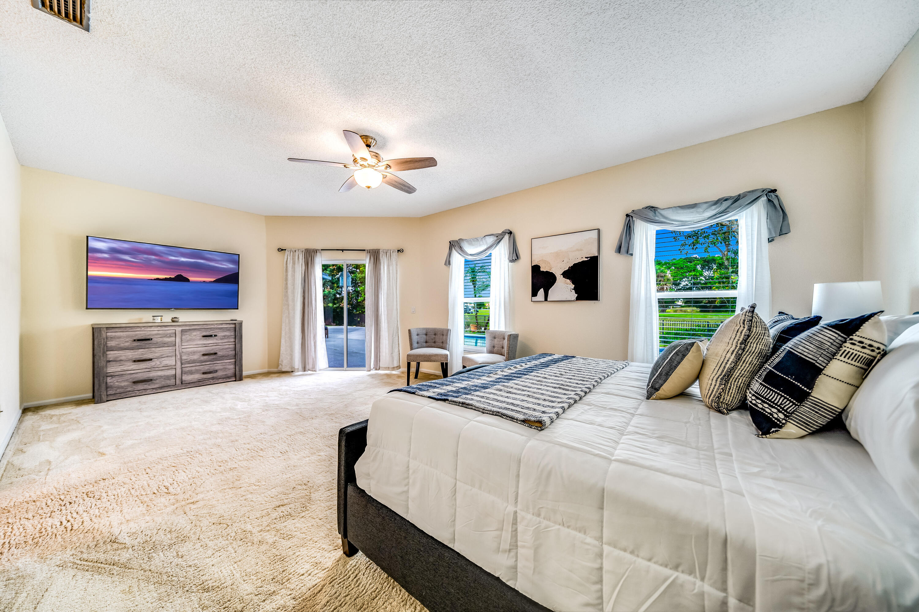 GREENVIEW SHORES 2 OF WELLINGTON - Residential Lease