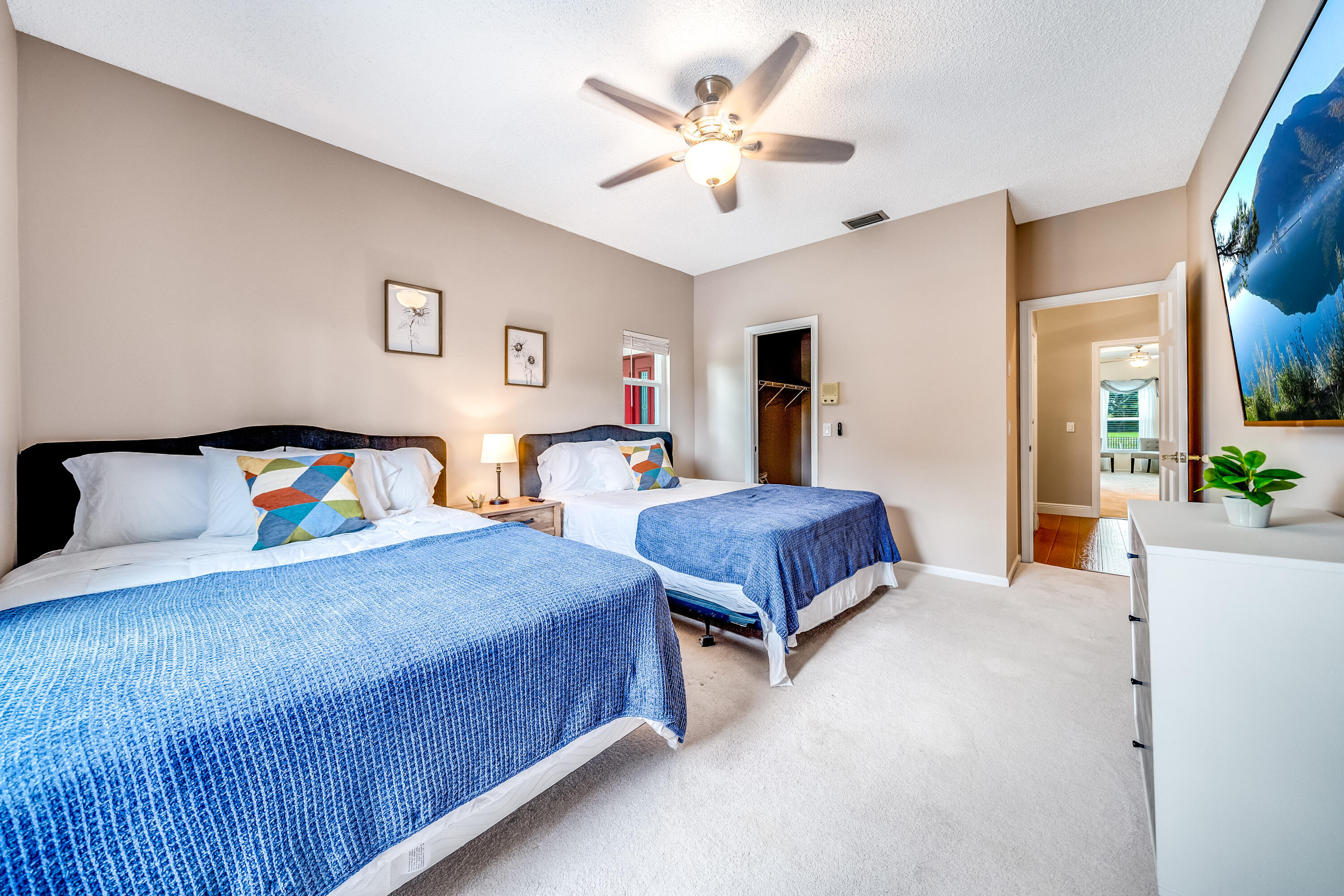 GREENVIEW SHORES 2 OF WELLINGTON - Residential Lease