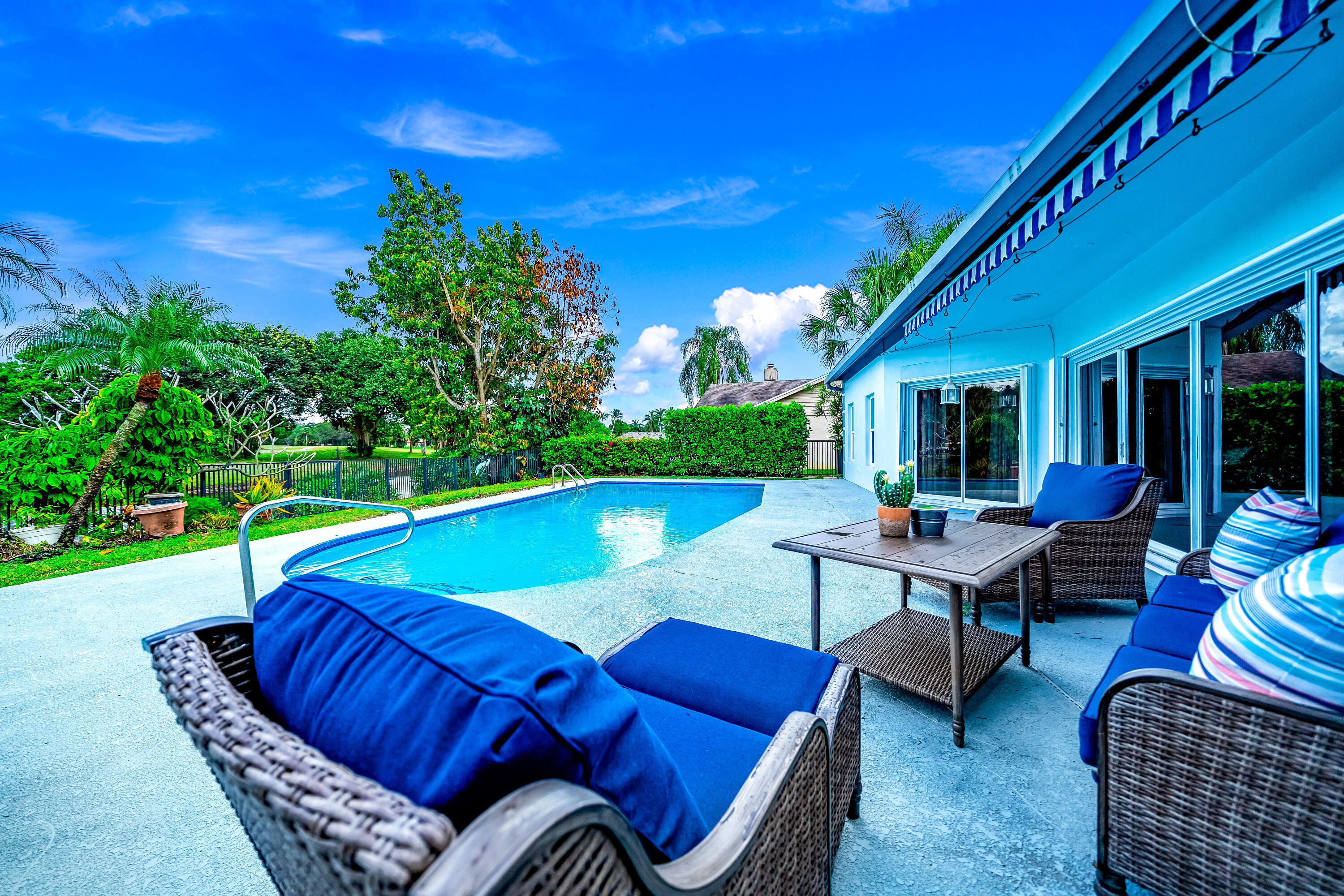 GREENVIEW SHORES 2 OF WELLINGTON - Residential Lease