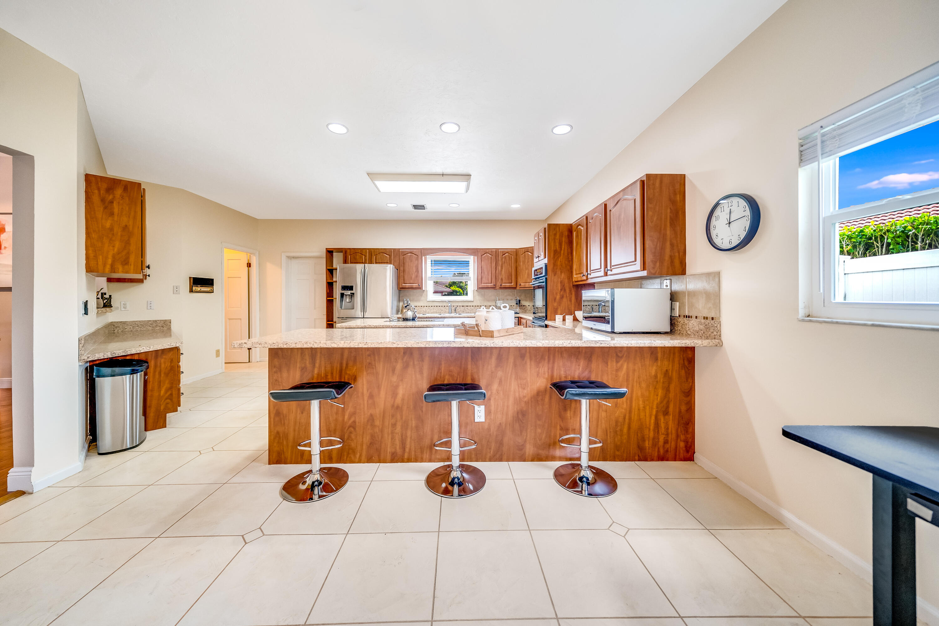 GREENVIEW SHORES 2 OF WELLINGTON - Residential Lease