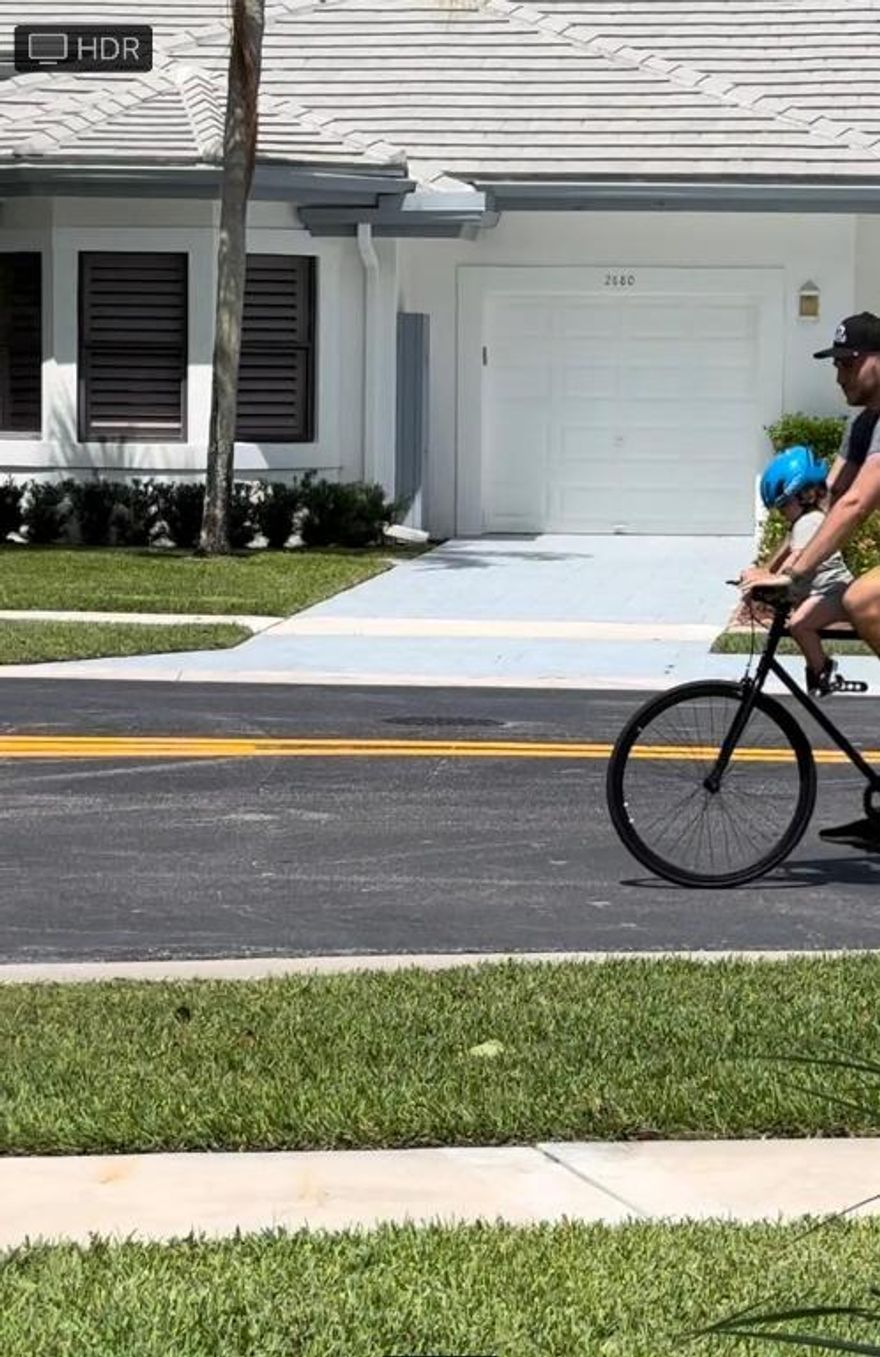 Shady Oaks 3 bedroom end unit villa with vaulted ceilings and large pool. Overlooking the Dunes preserve and privately landscaped.