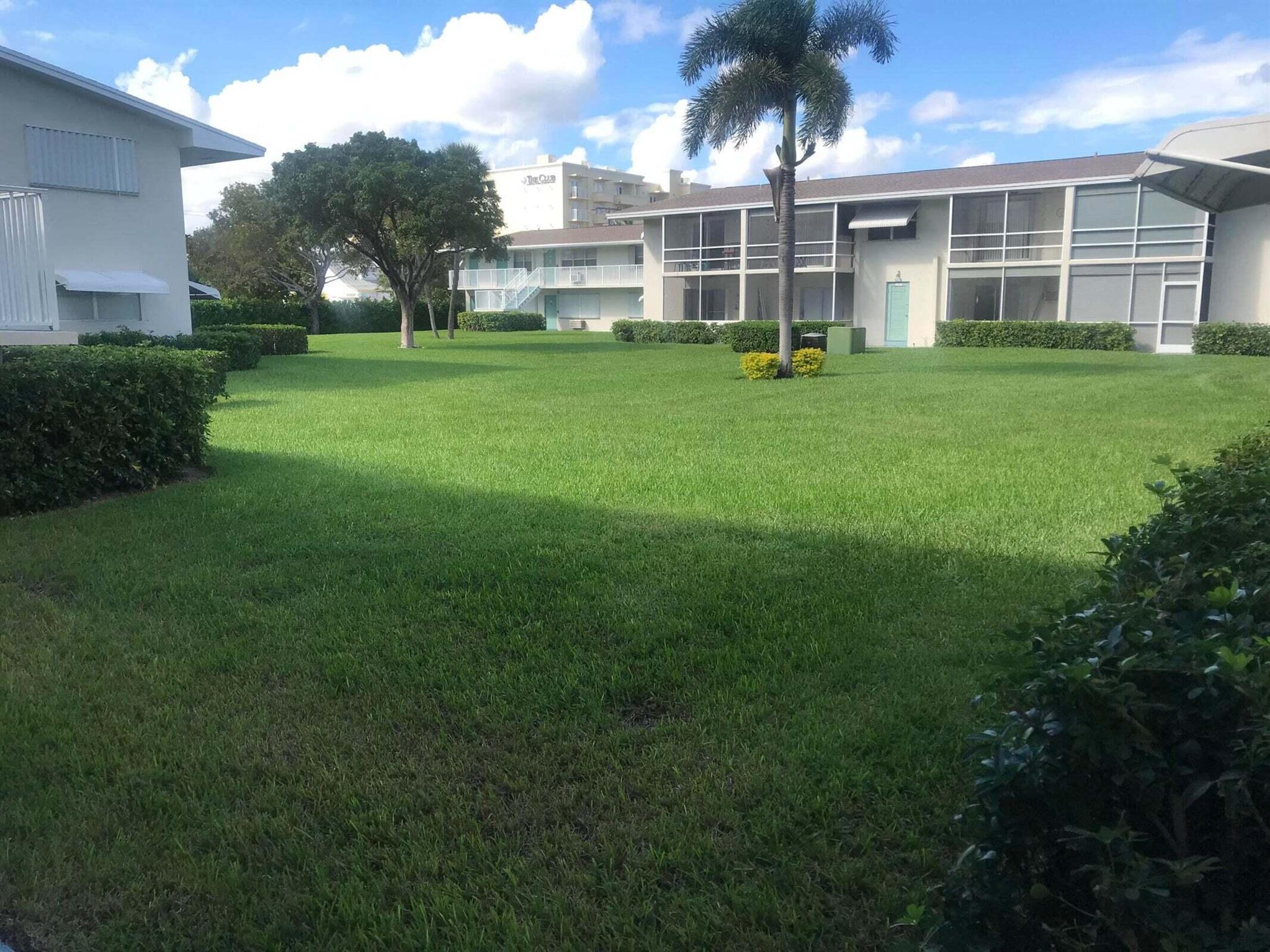 This cute condo is located in the much desired Sterling Village. This unit is 100% turnkey. With new impact windows throughout. Central air conditioning. Clubhouse, pool, bocce ball, new pickleball courts should be completed fist of the year.