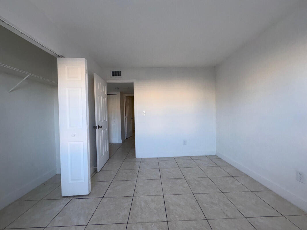 BELLAMAR PARK - Residential Lease