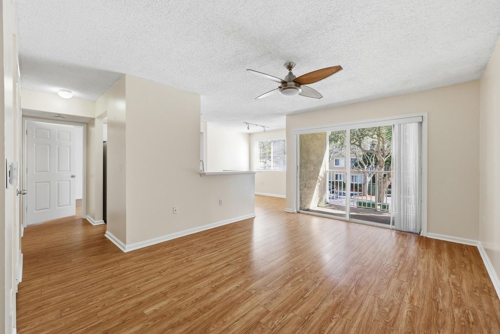 Photo of 284 Village Boulevard #9209, Tequesta, FL 33469 (MLS # R11165068)