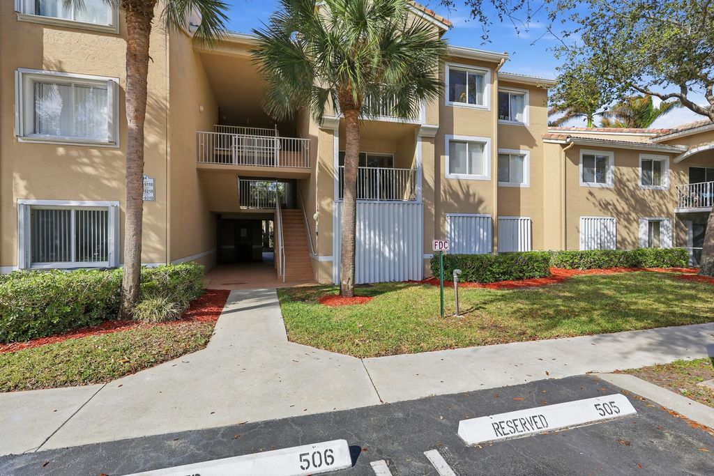 Photo of 284 Village Boulevard #9209, Tequesta, FL 33469 (MLS # R11165068)