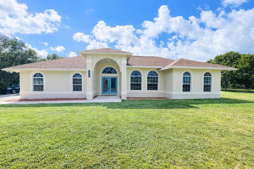 Photo of 13218 86th Road N, Loxahatchee, FL 33470 (MLS # R11153317)