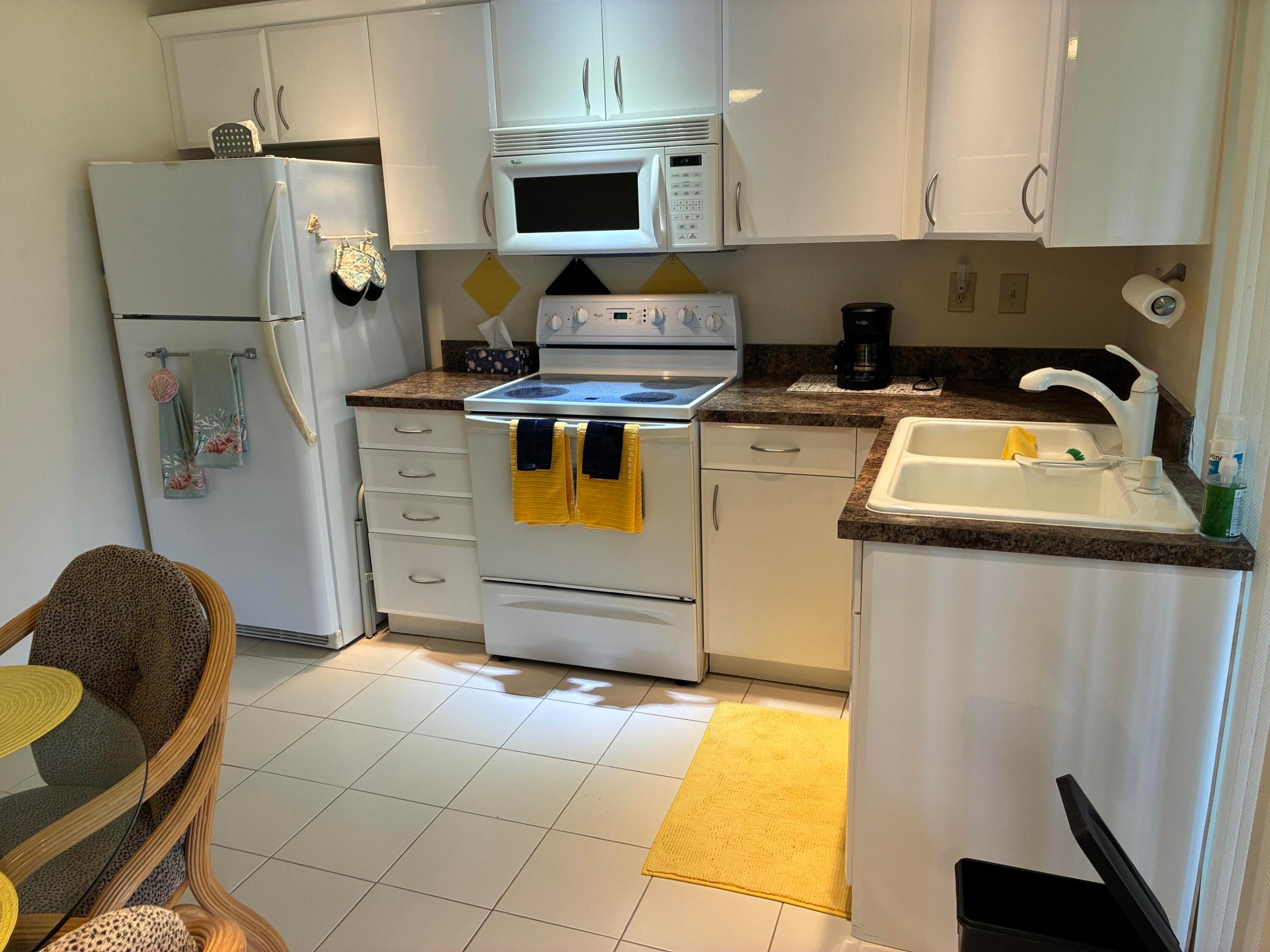 MAINLANDS OF TAMARAC LAKES - Residential