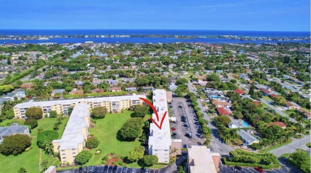 Photo of 2601 NE 3rd Court #410, Boynton Beach, FL 33435 (MLS # R11150266)