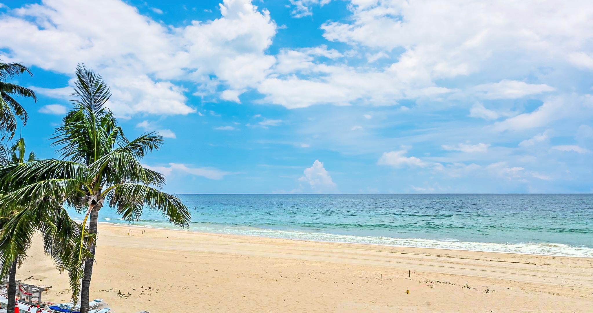 Plaza South Condominiums - Residential