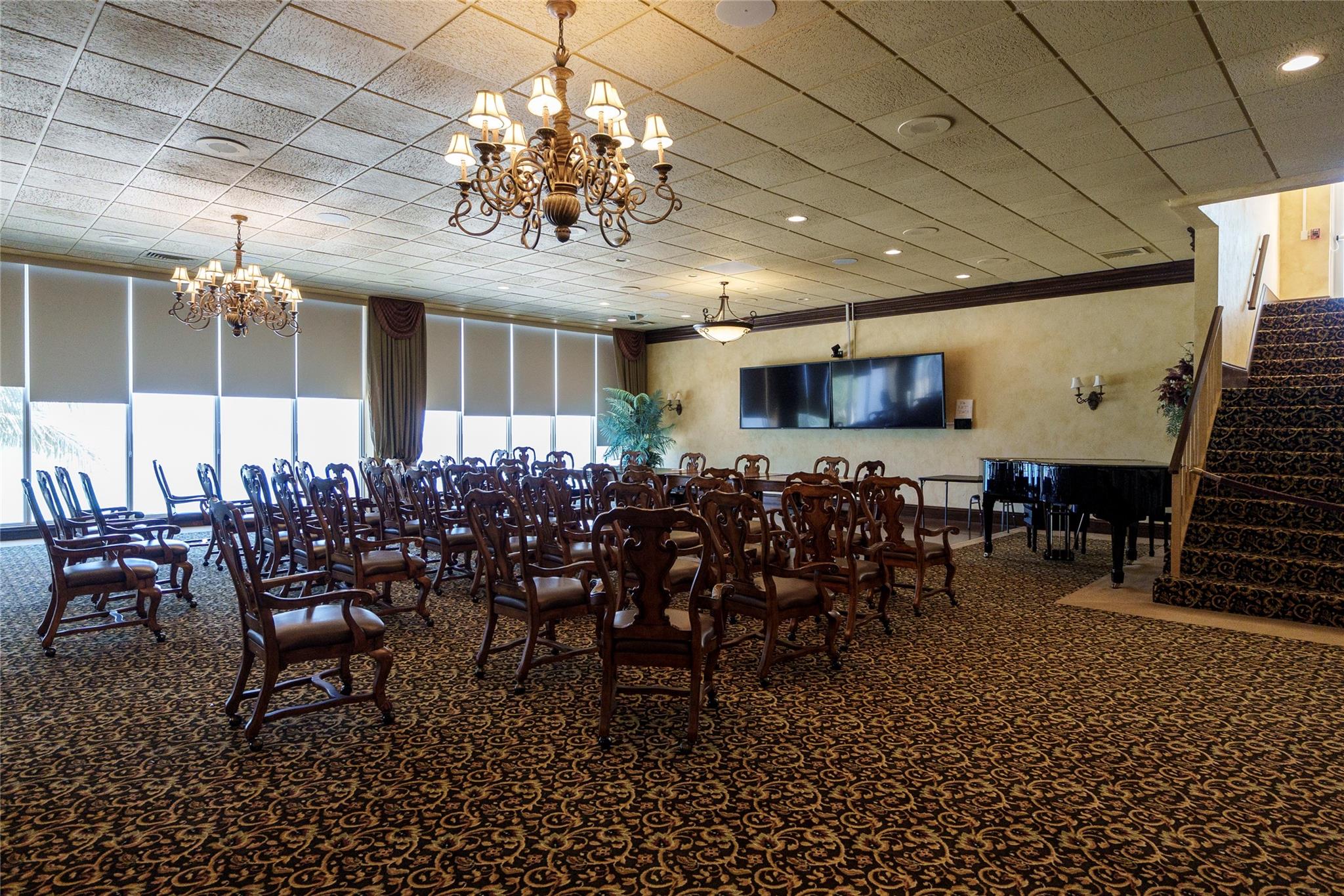 Plaza South Condominiums - Residential