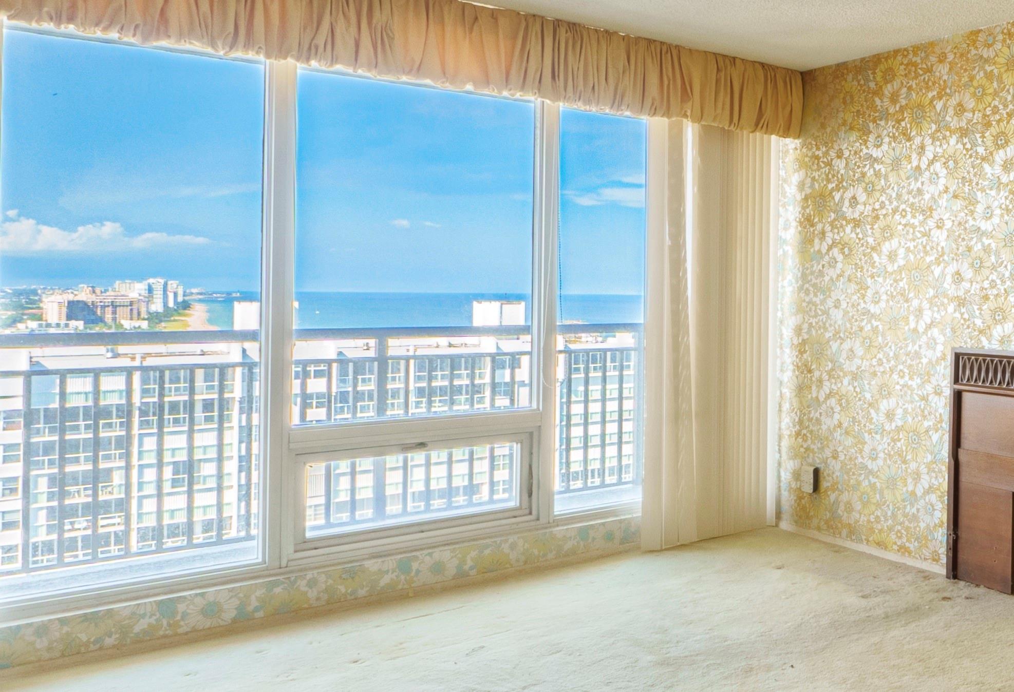 Plaza South Condominiums - Residential