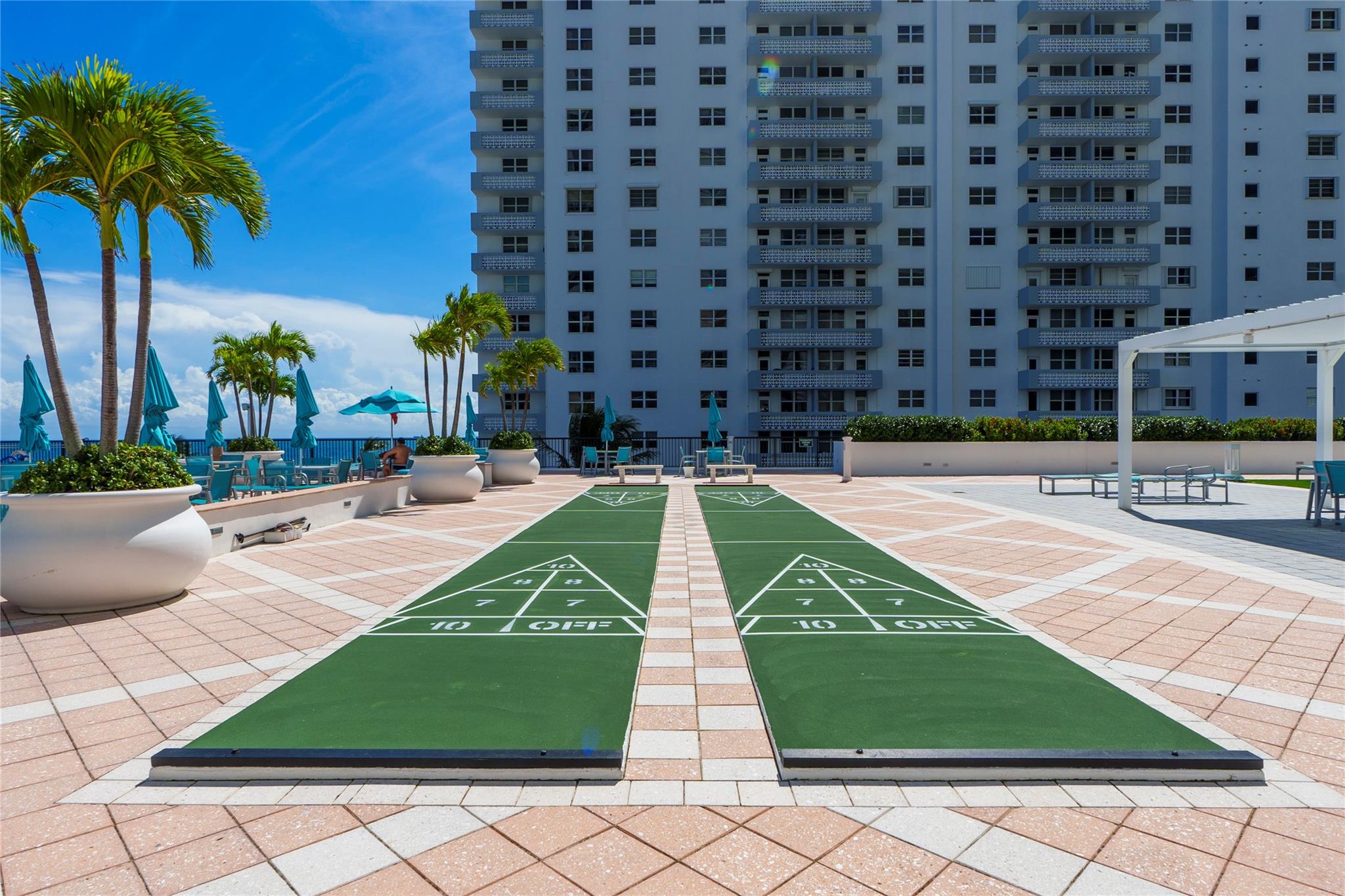 Plaza South Condominiums - Residential