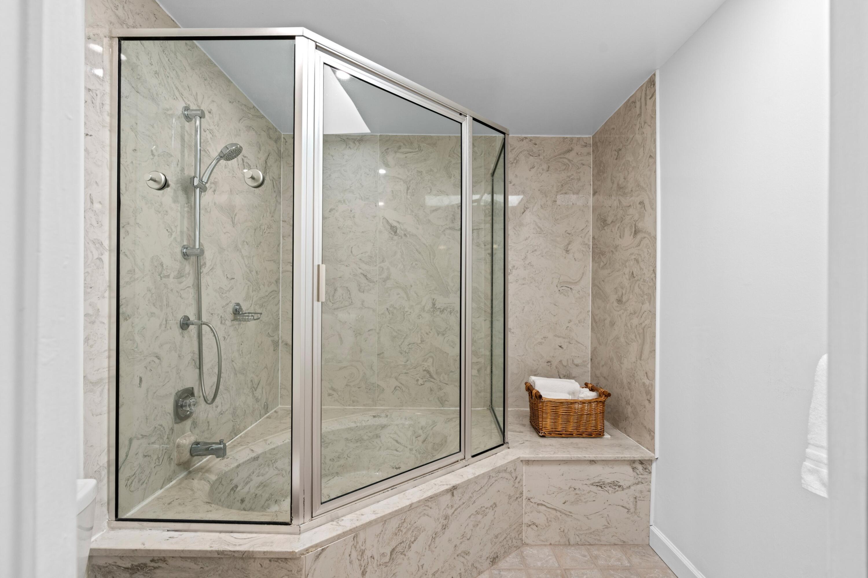 IRONWEDGE SEC II - Residential