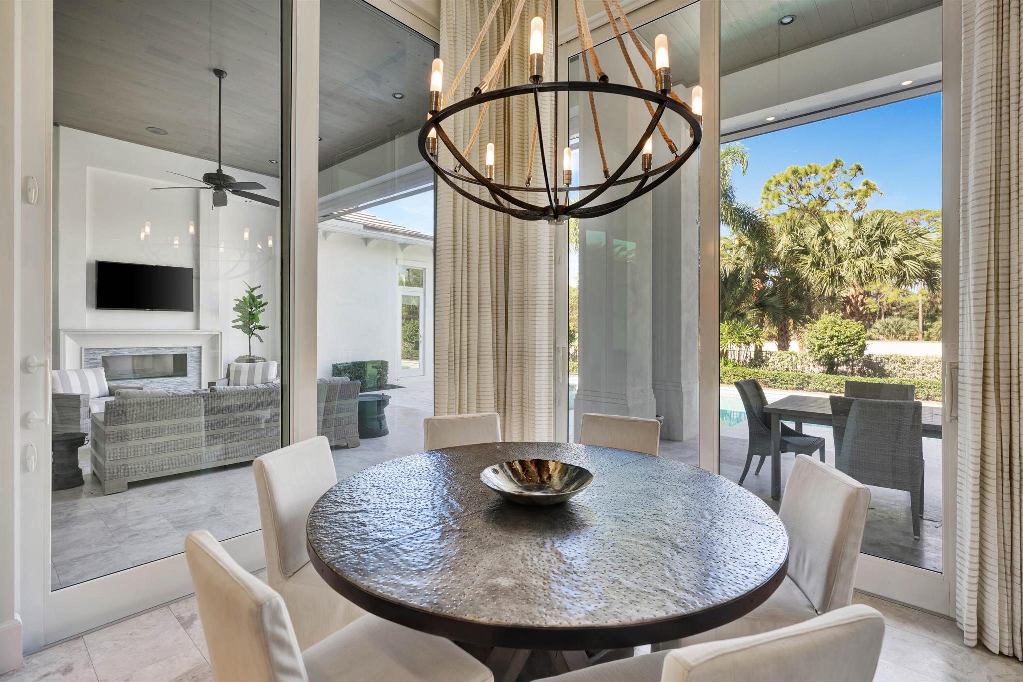 OLD PALM PL - Residential