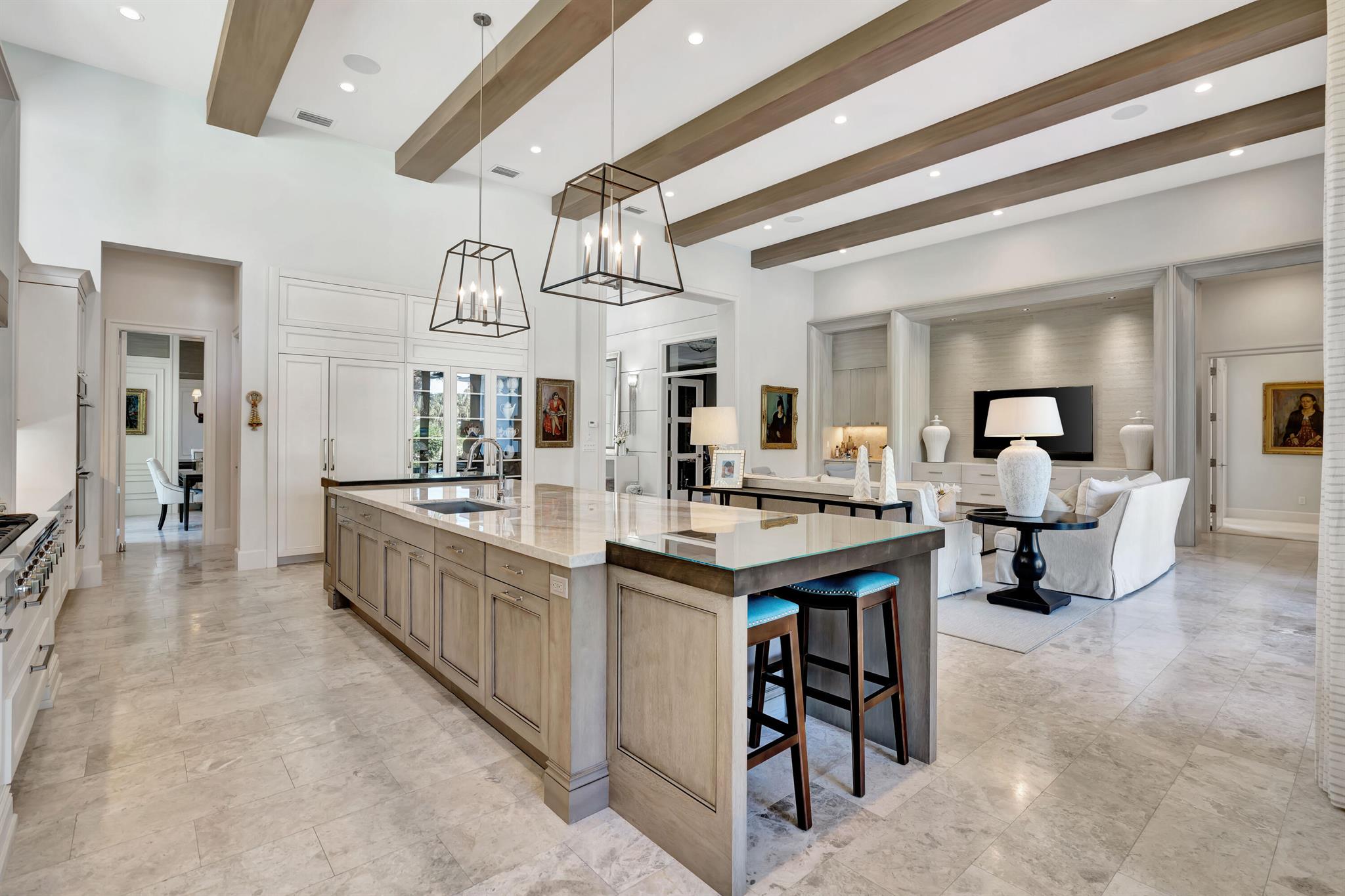 OLD PALM PL - Residential