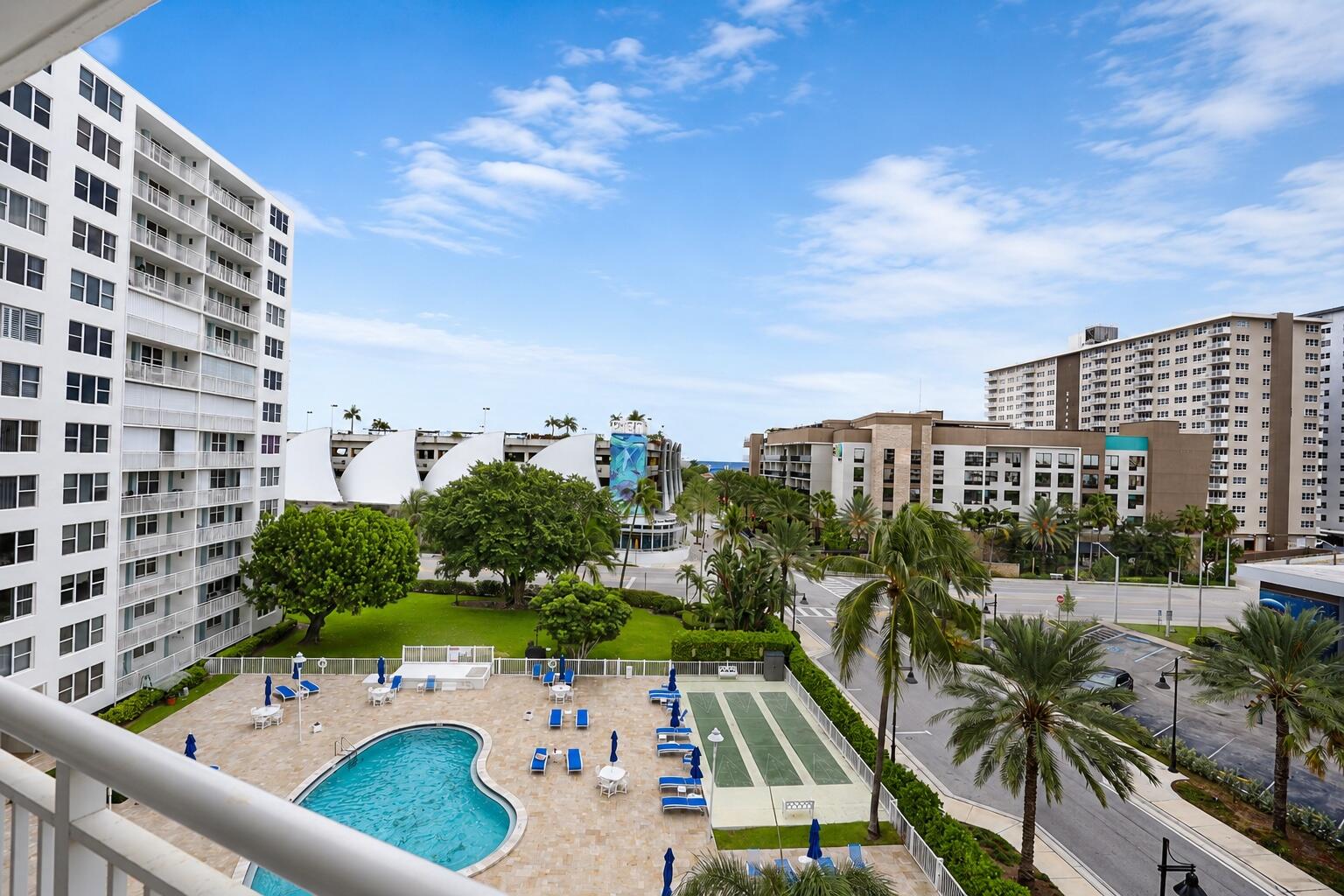 201 N Ocean Boulevard 608