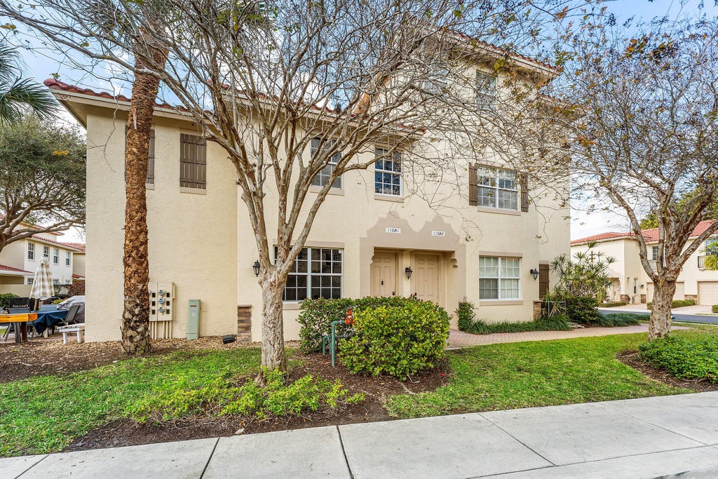 Photo of 110 Stone Harbor Way #A1, Delray Beach, FL 33444 (MLS # R11160746)