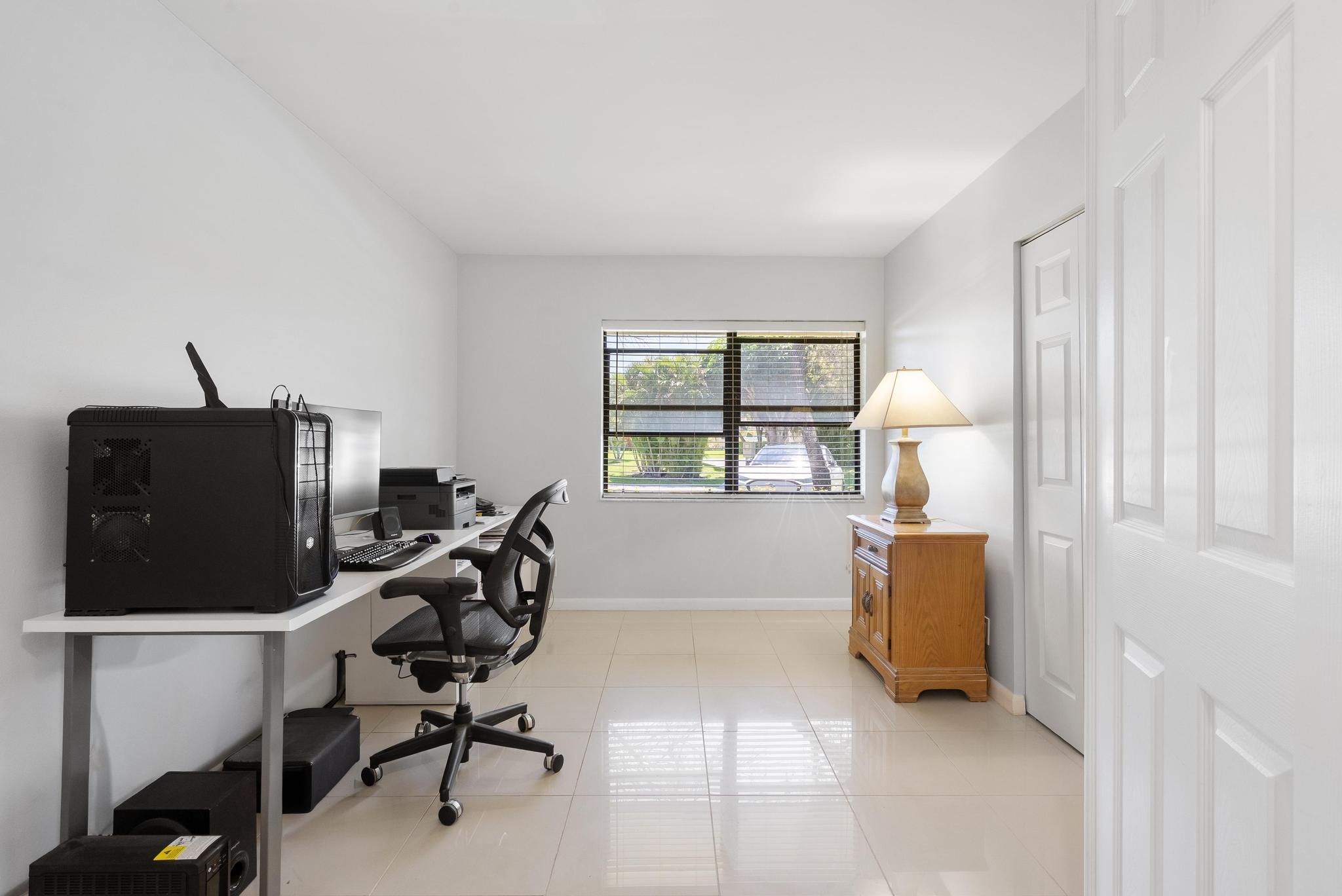 THORNHILL GLEN - Residential