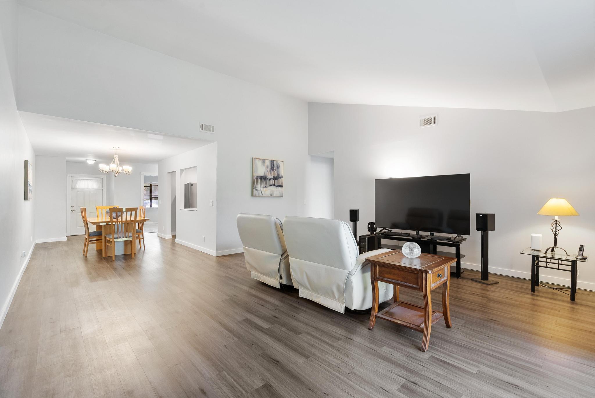 THORNHILL GLEN - Residential