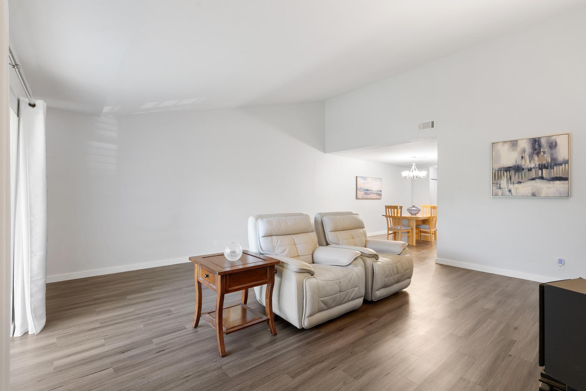 THORNHILL GLEN - Residential