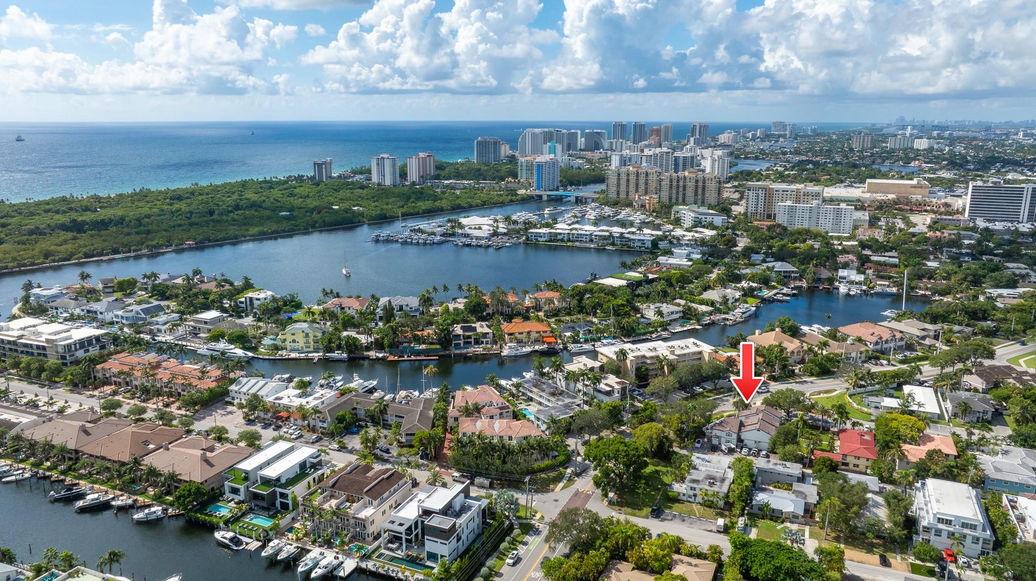 1321 Bayview Dr 4