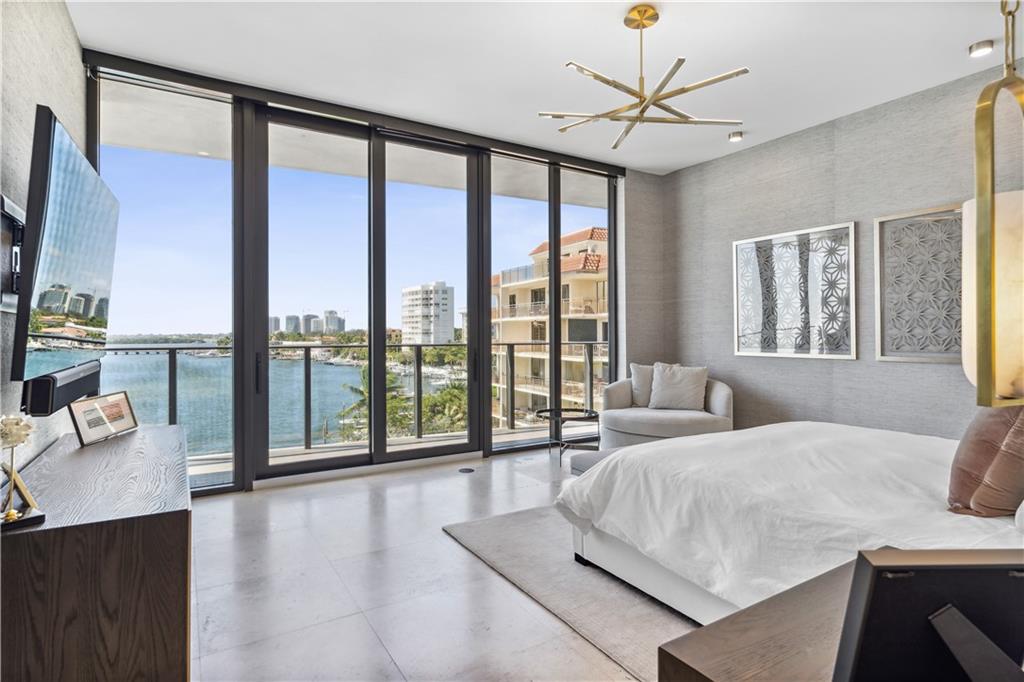 The Fairchild Condo - Residential