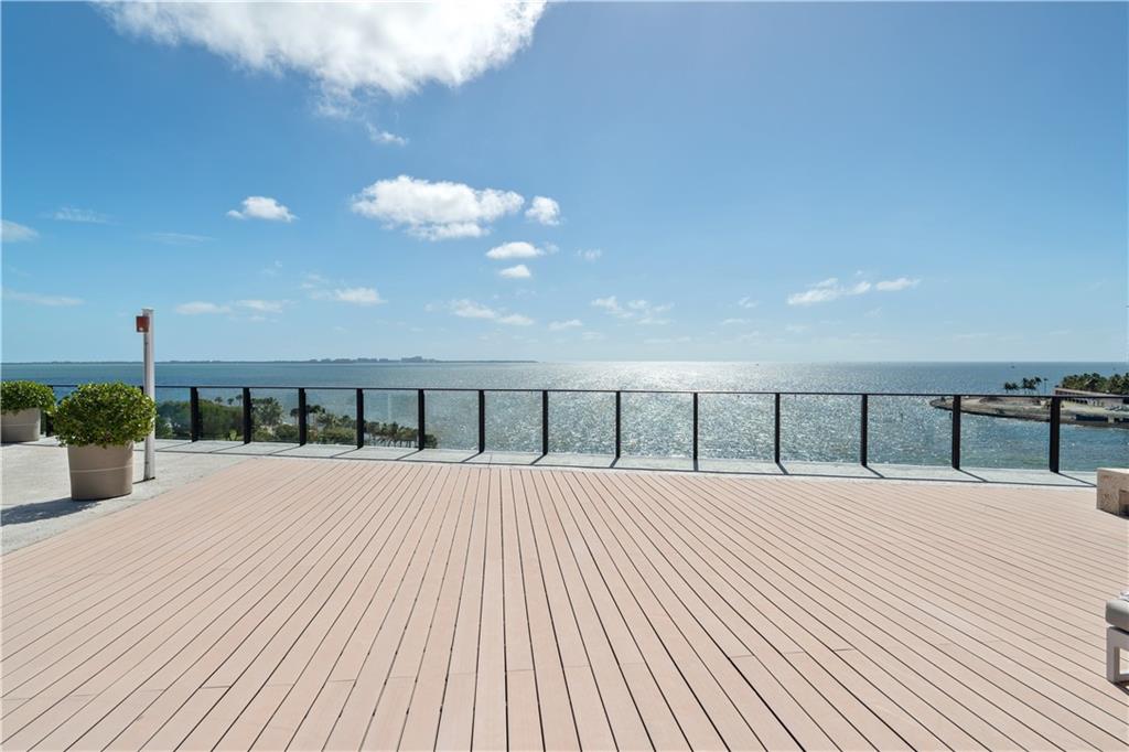 The Fairchild Condo - Residential