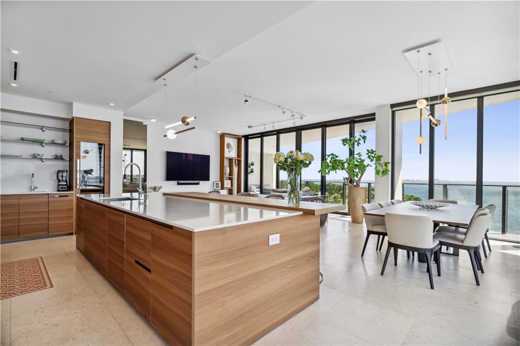 The Fairchild Condo - Residential