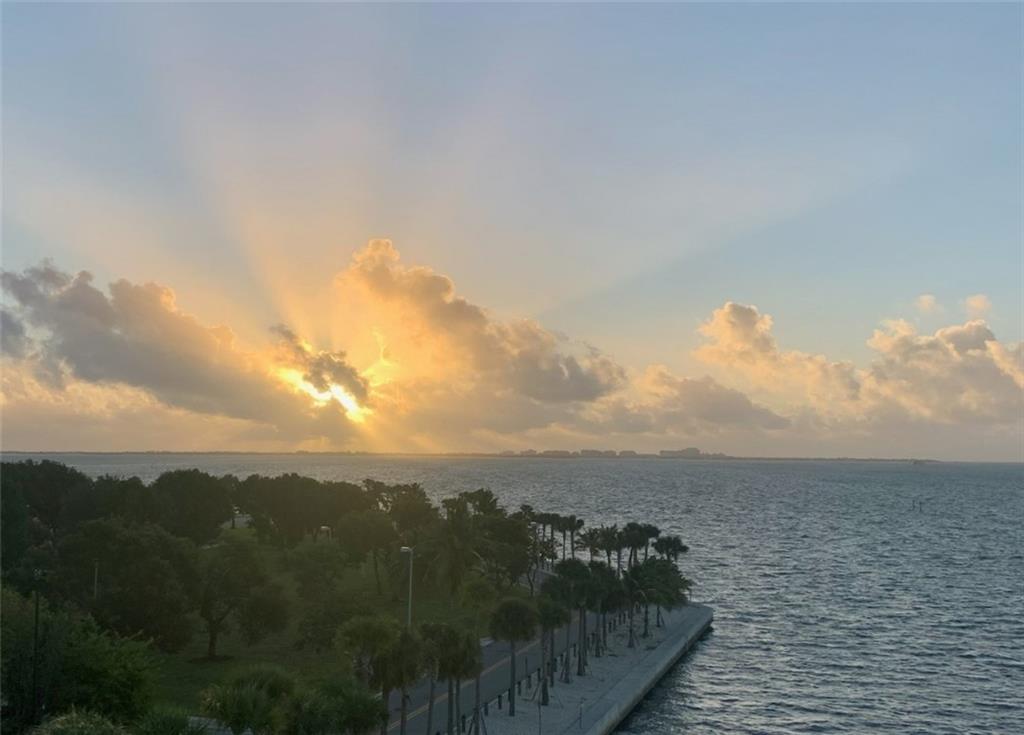 The Fairchild Condo - Residential