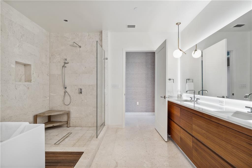 The Fairchild Condo - Residential