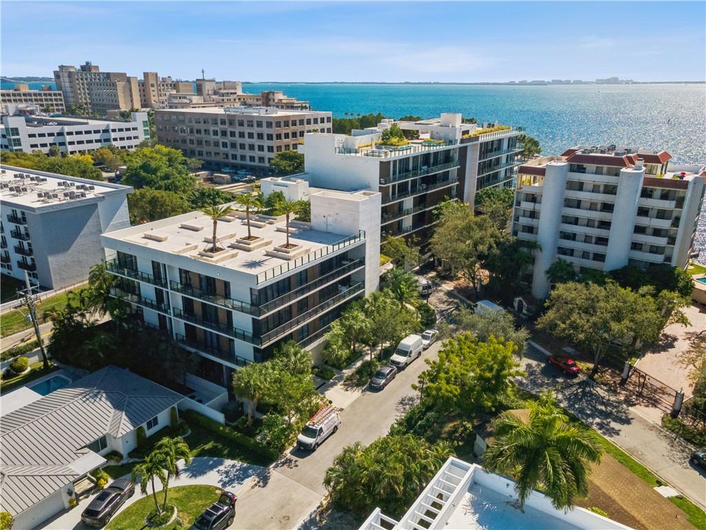 The Fairchild Condo - Residential