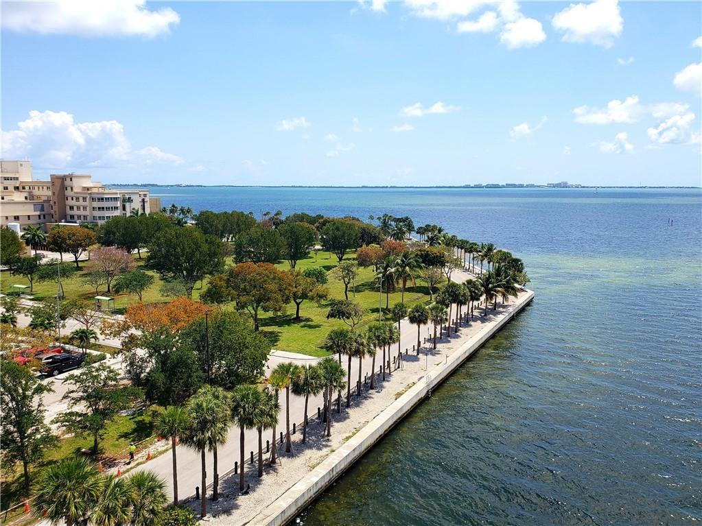 The Fairchild Condo - Residential