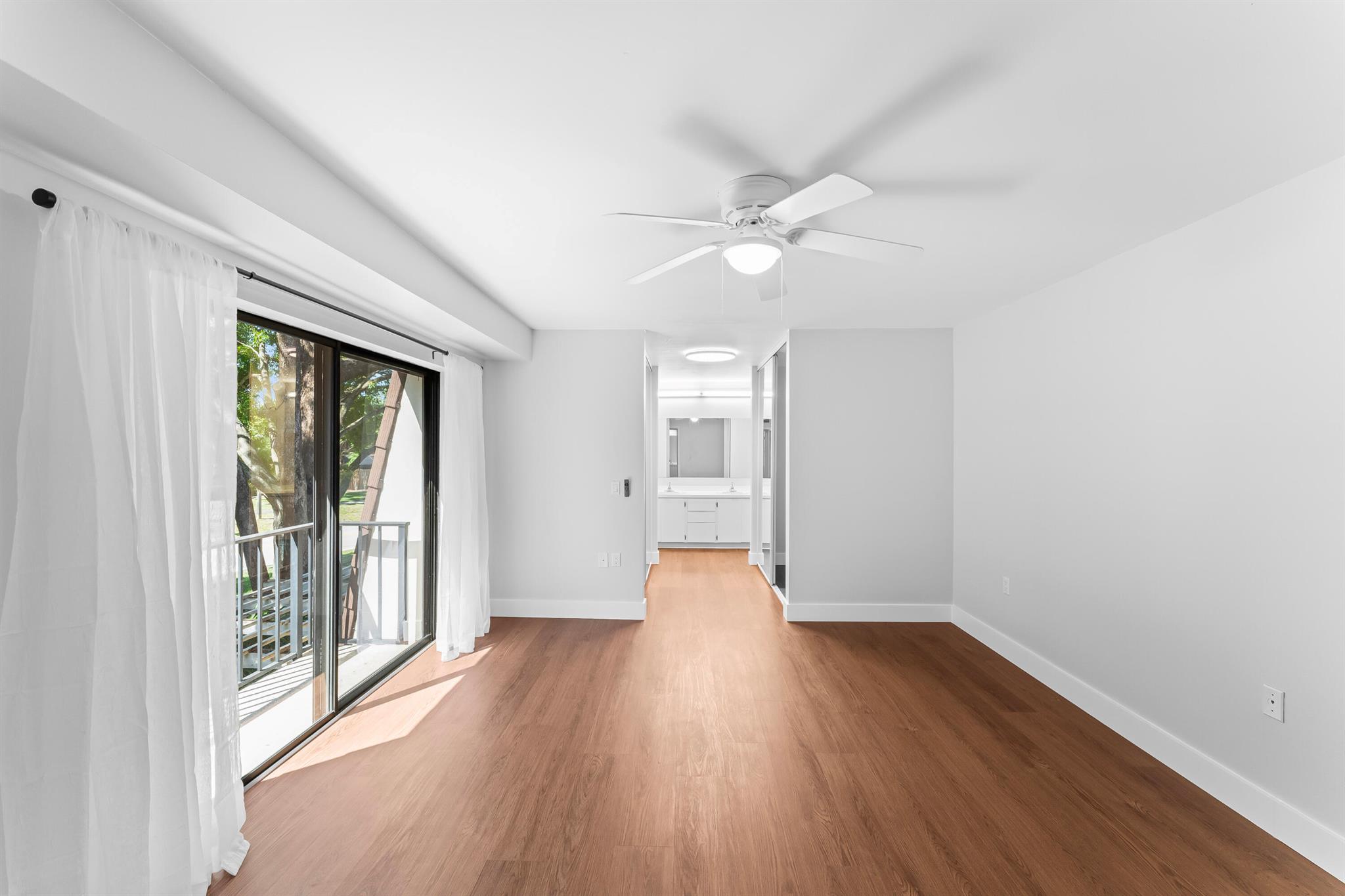 GARDEN LAKES AND GARDEN SQUARE SHOPS - Residential Lease