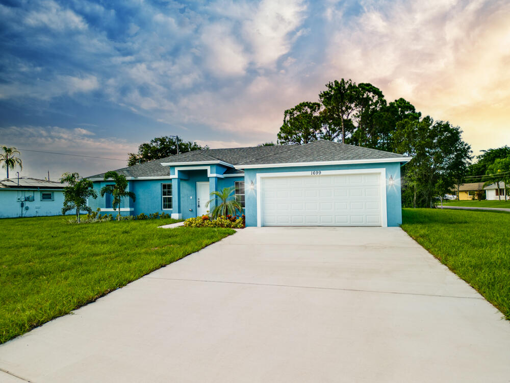 501 SW Ester Avenue