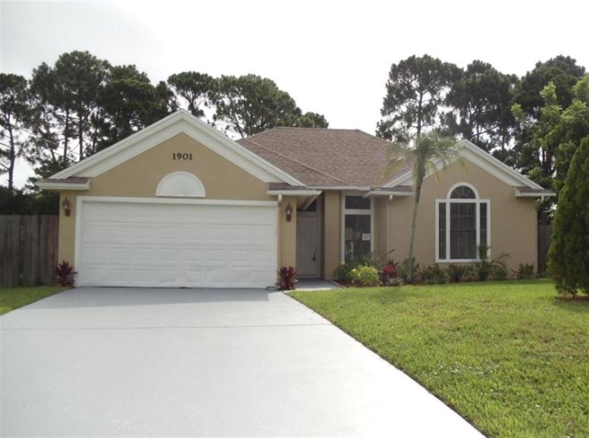 PORT ST LUCIE SECTION 8 - Residential