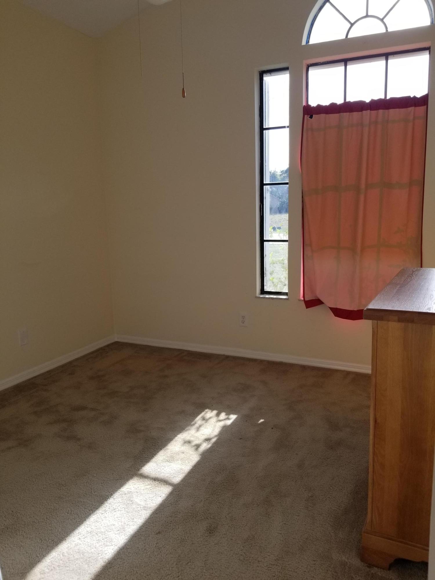 PORT ST LUCIE SECTION 8 - Residential