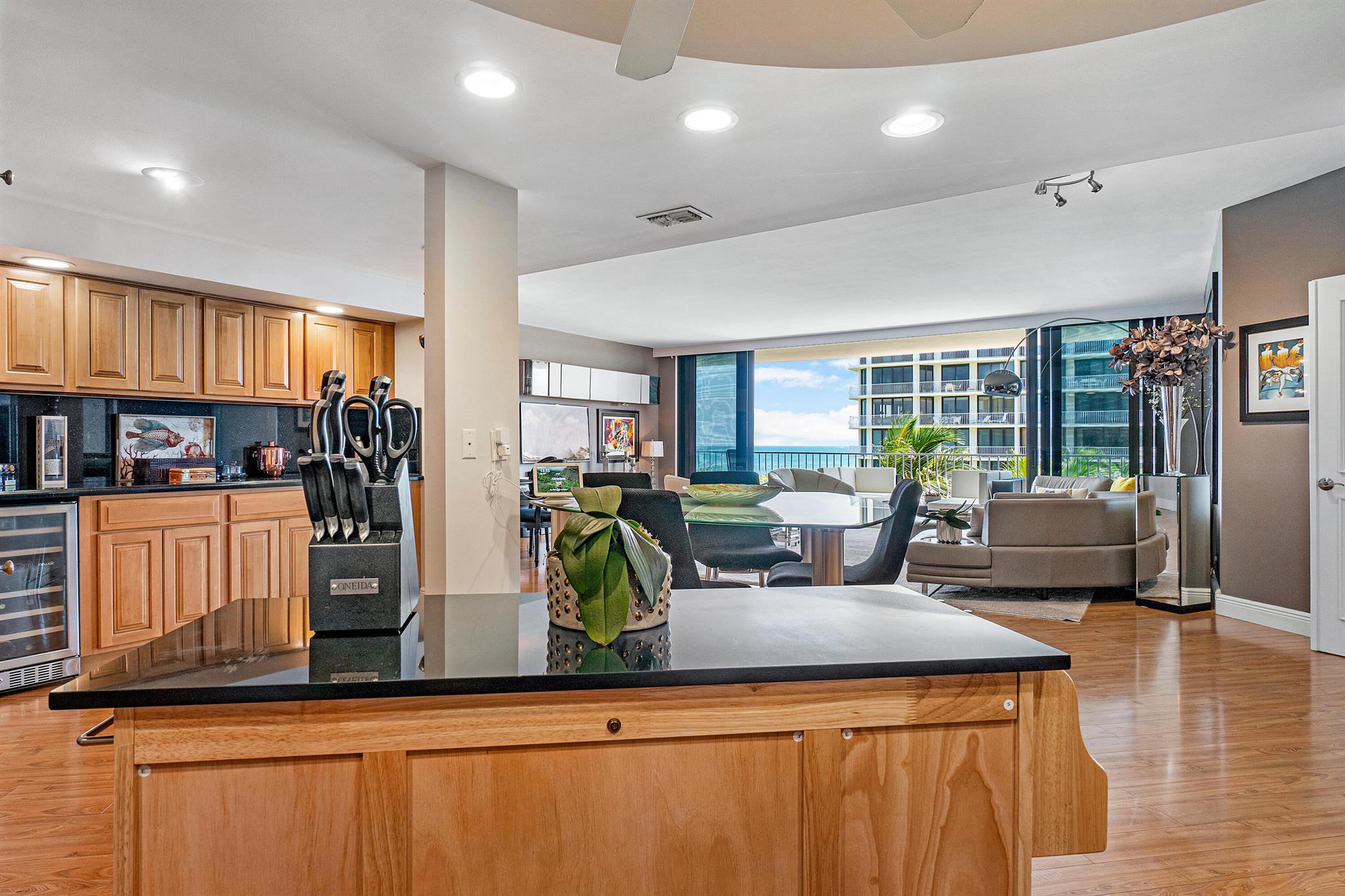 Sloans Curve II - Residential