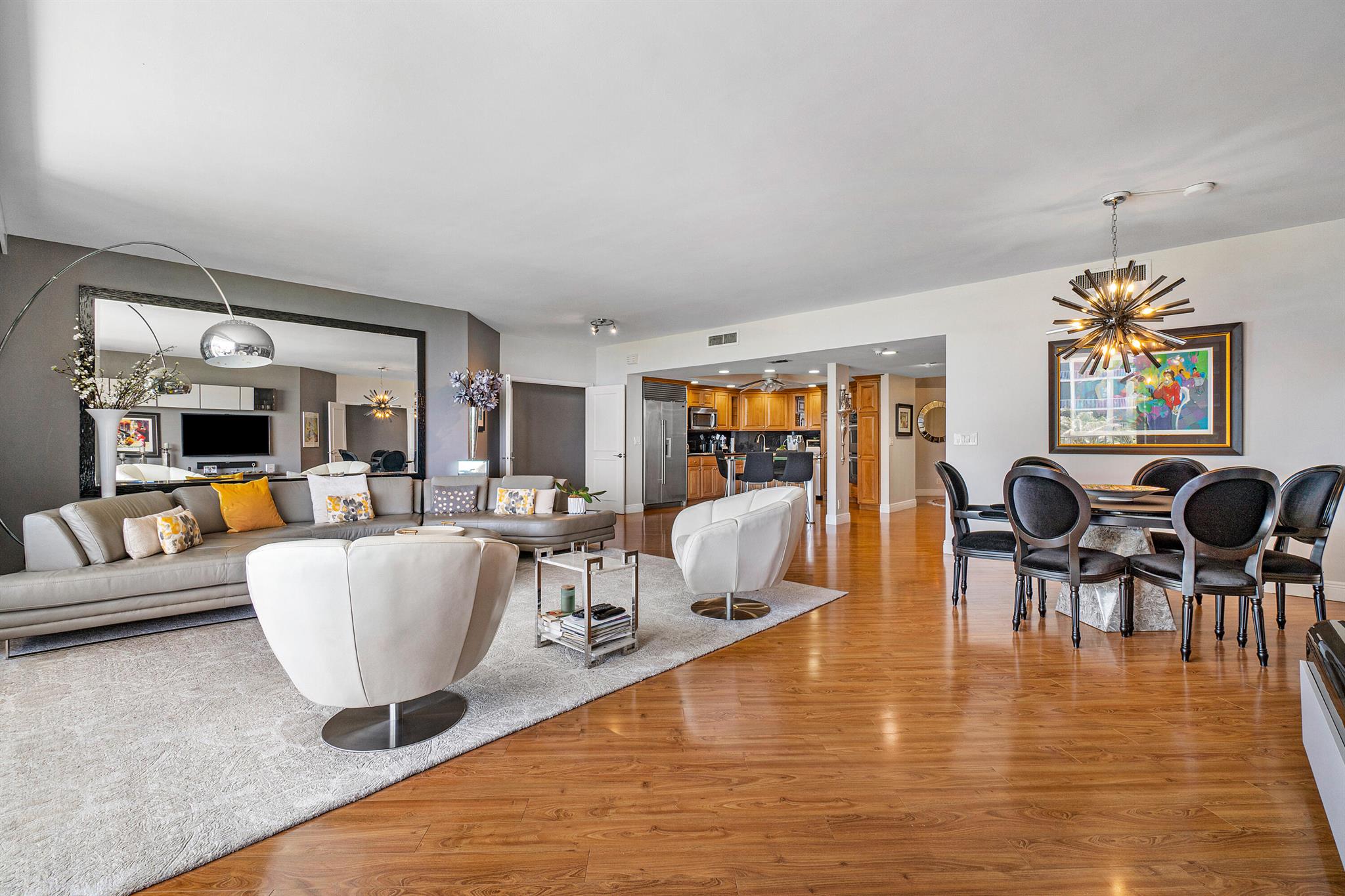 Sloans Curve II - Residential