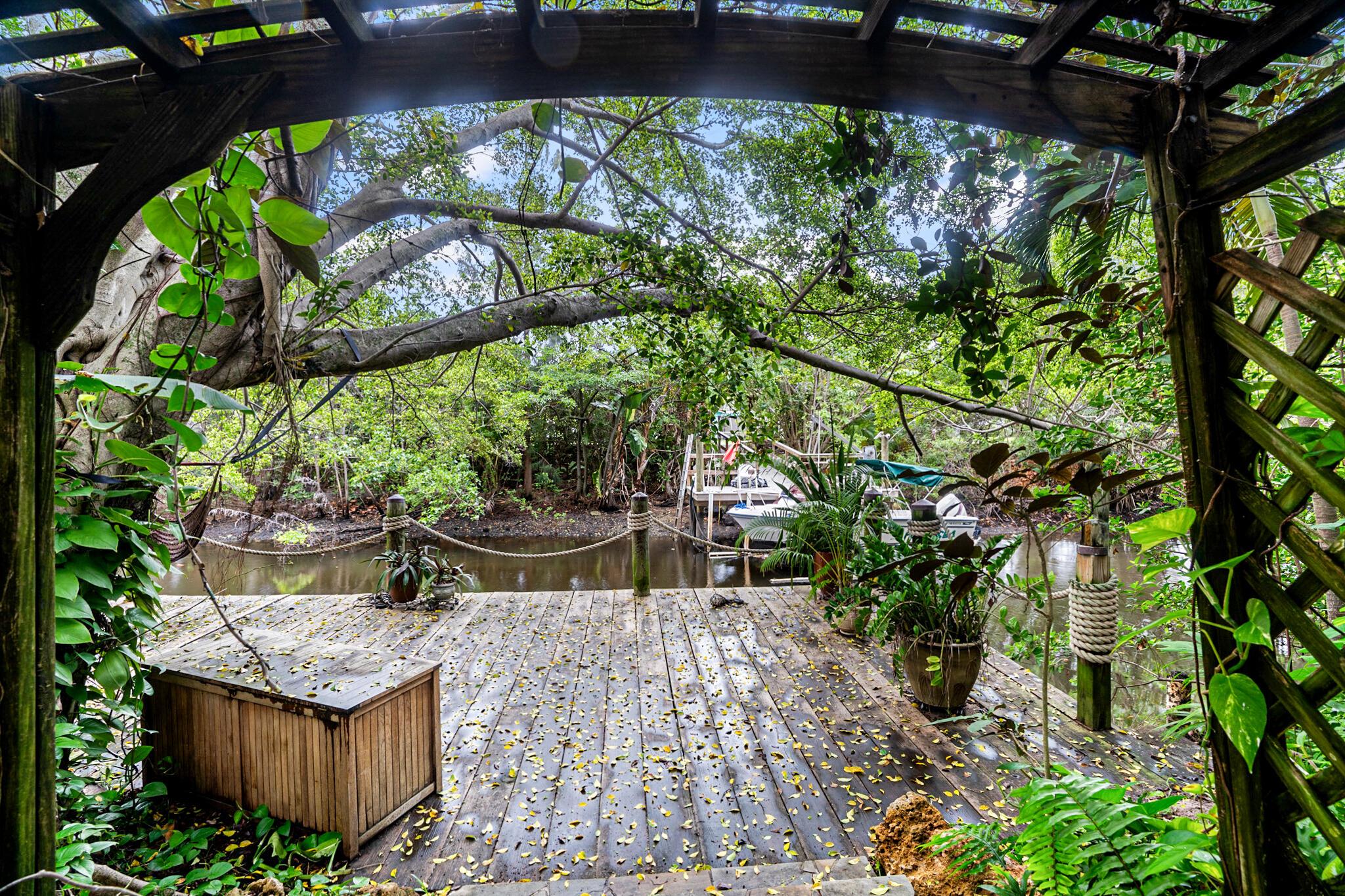TUNISON PALMS SEC 2 - Residential