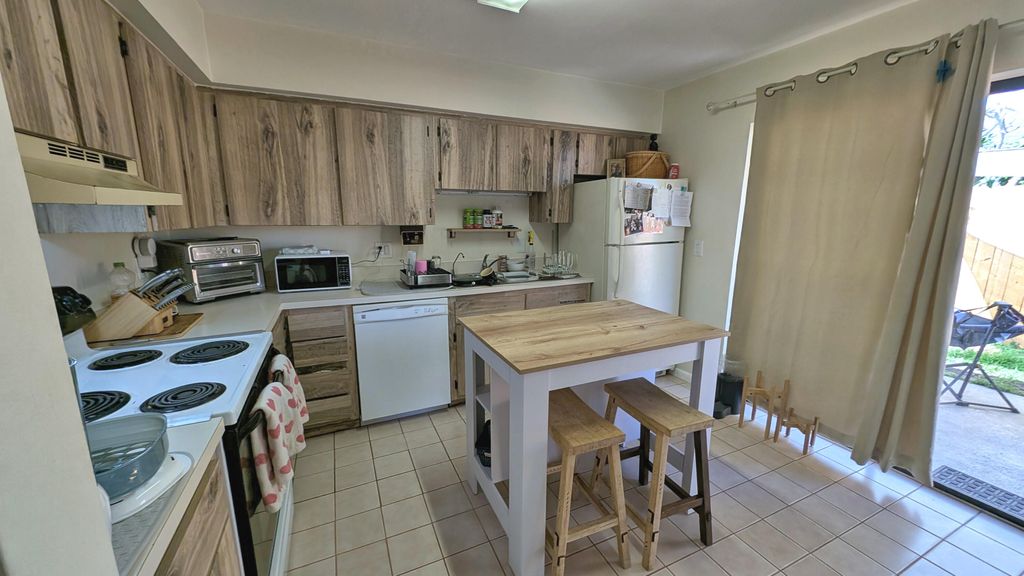 Photo of 9086 E Highland Pines Boulevard #9088, Palm Beach Gardens, FL 33418 (MLS # R11080590)