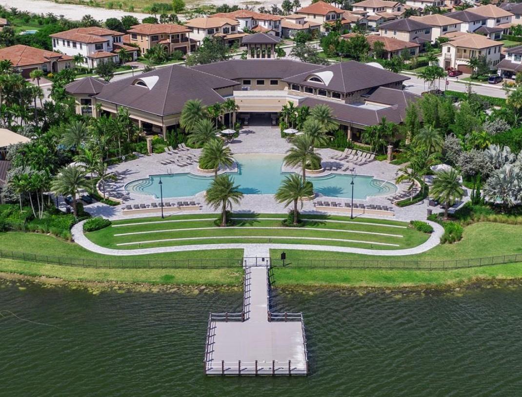 Bruschi Prop 180-105 B - Residential