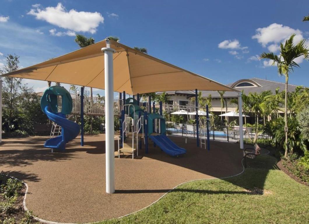 Bruschi Prop 180-105 B - Residential