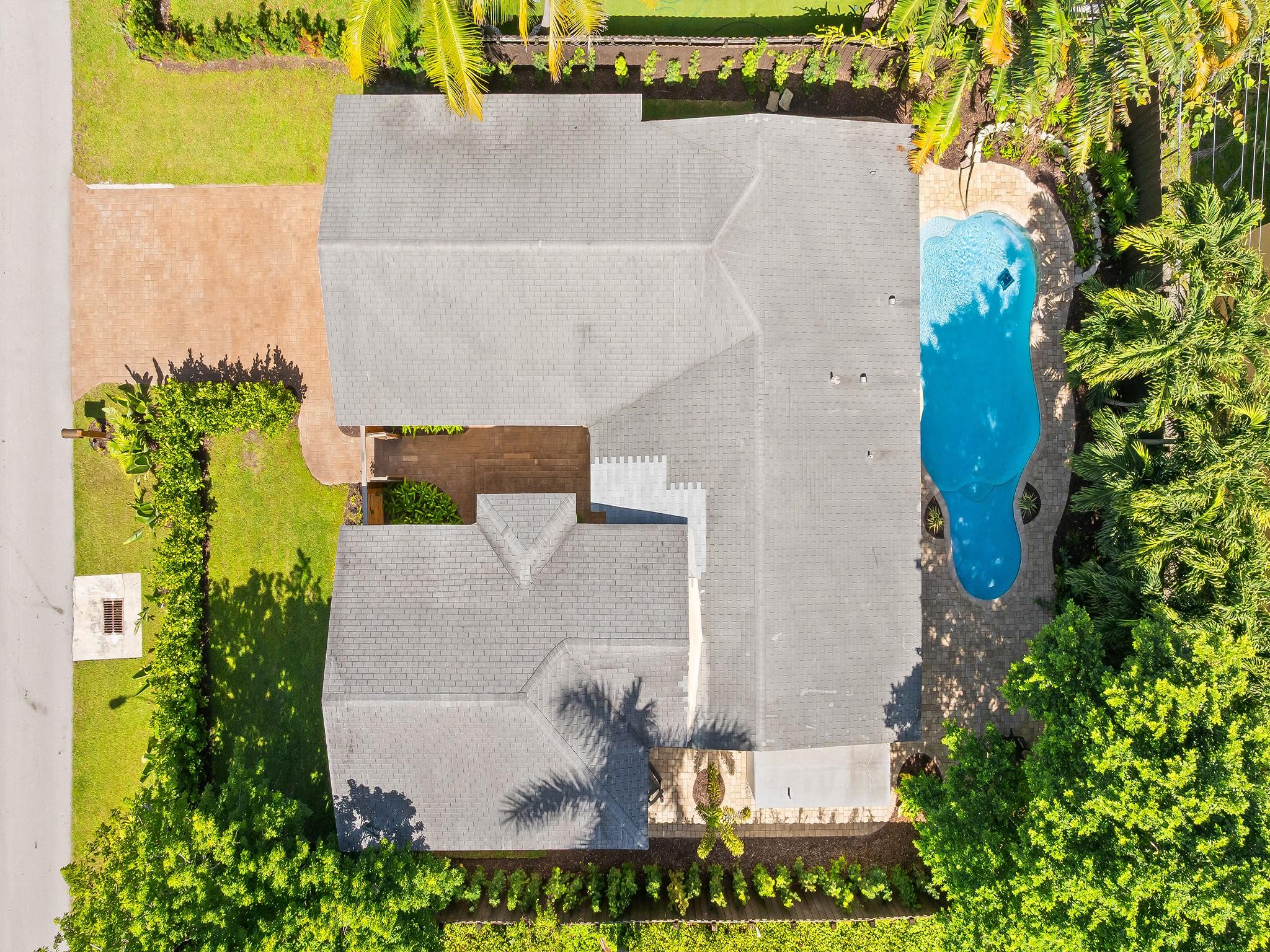 812 NW 26th St, Wilton Manors, FL, 33311/$759,000 1 812 NW 26th St