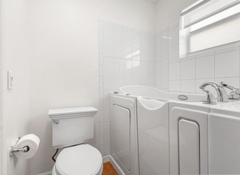 Tiny photo for 2110 NE 55th Street, Fort Lauderdale, FL 33308 (MLS # B26028635)