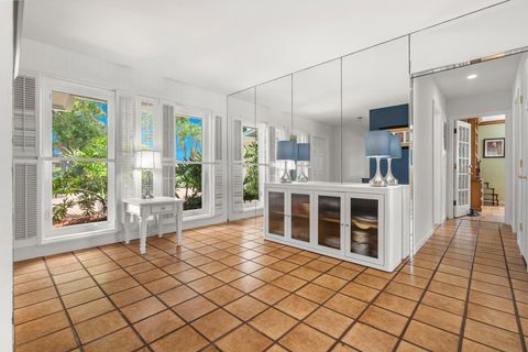 Tiny photo for 2110 NE 55th Street, Fort Lauderdale, FL 33308 (MLS # B26028635)