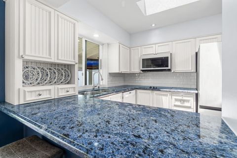Tiny photo for 2110 NE 55th Street, Fort Lauderdale, FL 33308 (MLS # B26028635)