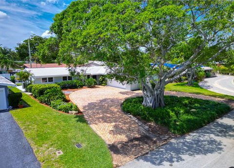 Tiny photo for 2110 NE 55th Street, Fort Lauderdale, FL 33308 (MLS # B26028635)