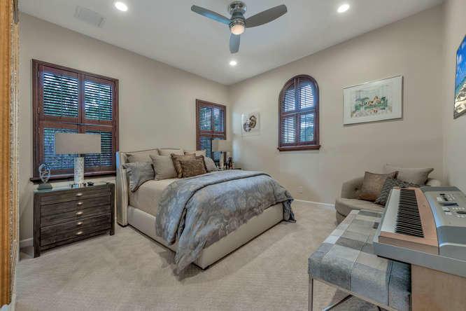 MIRASOL PAR 18 - Residential