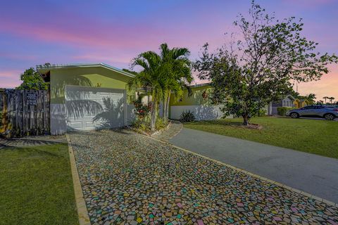 6481 Kimberly Boulevard North Lauderdale FL 33068