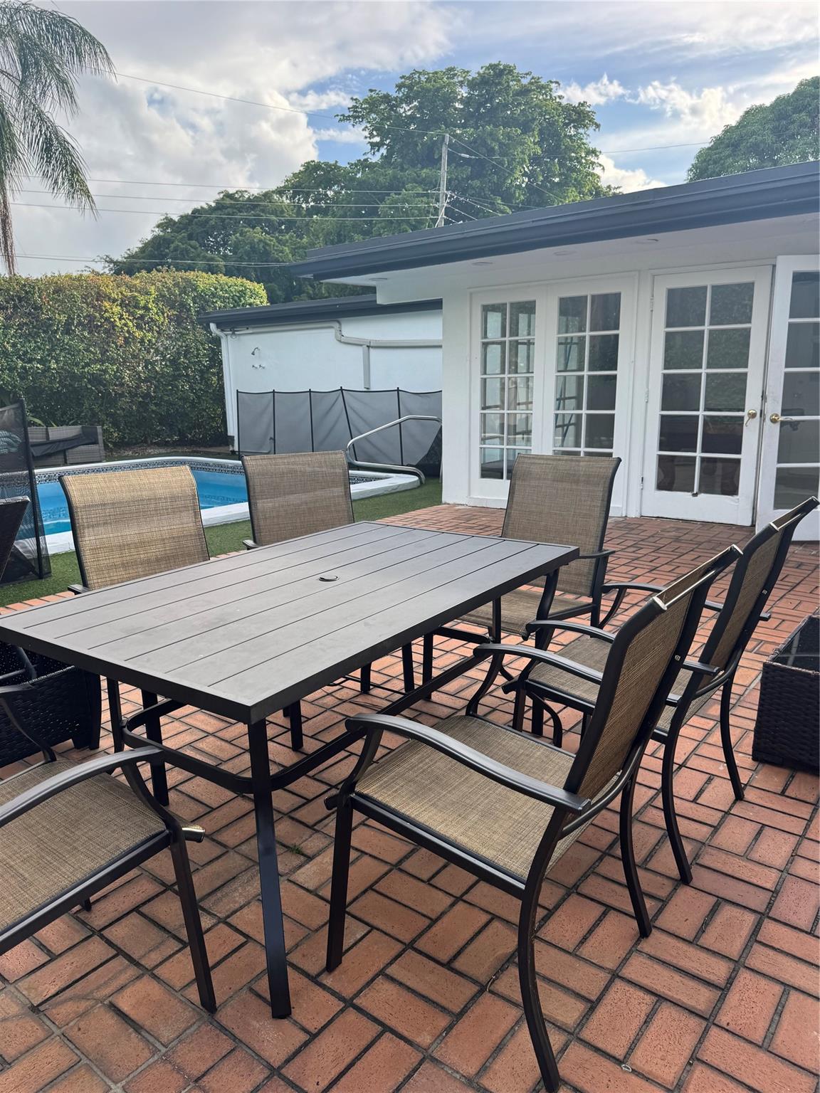 Central Golf Sec Of Holly - Residential Lease